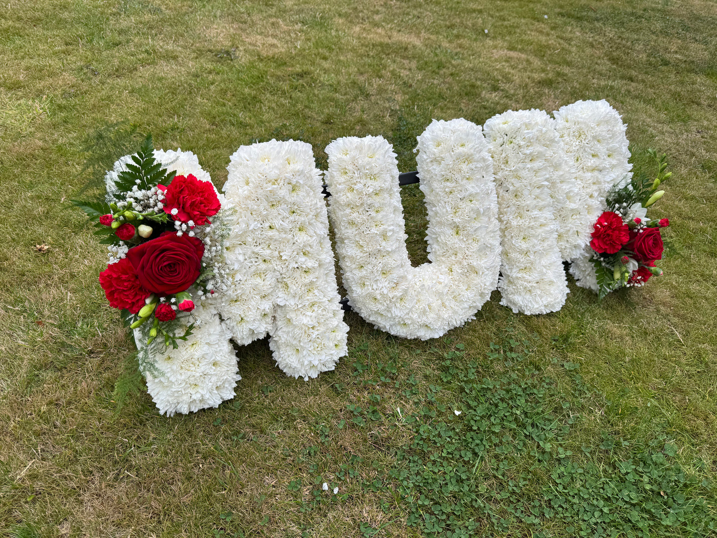 ‘MUM’