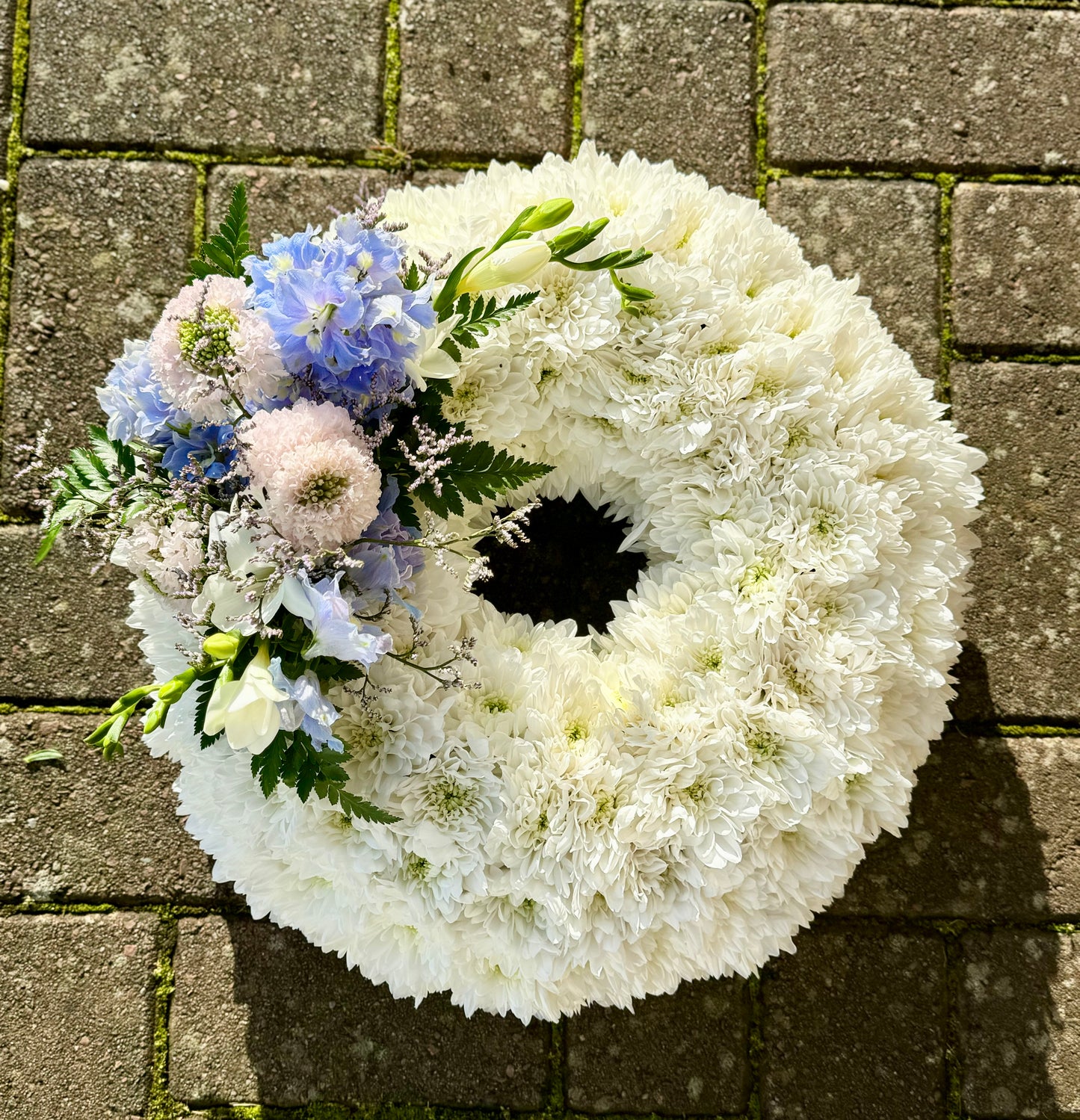 Classic Sympathy Wreath